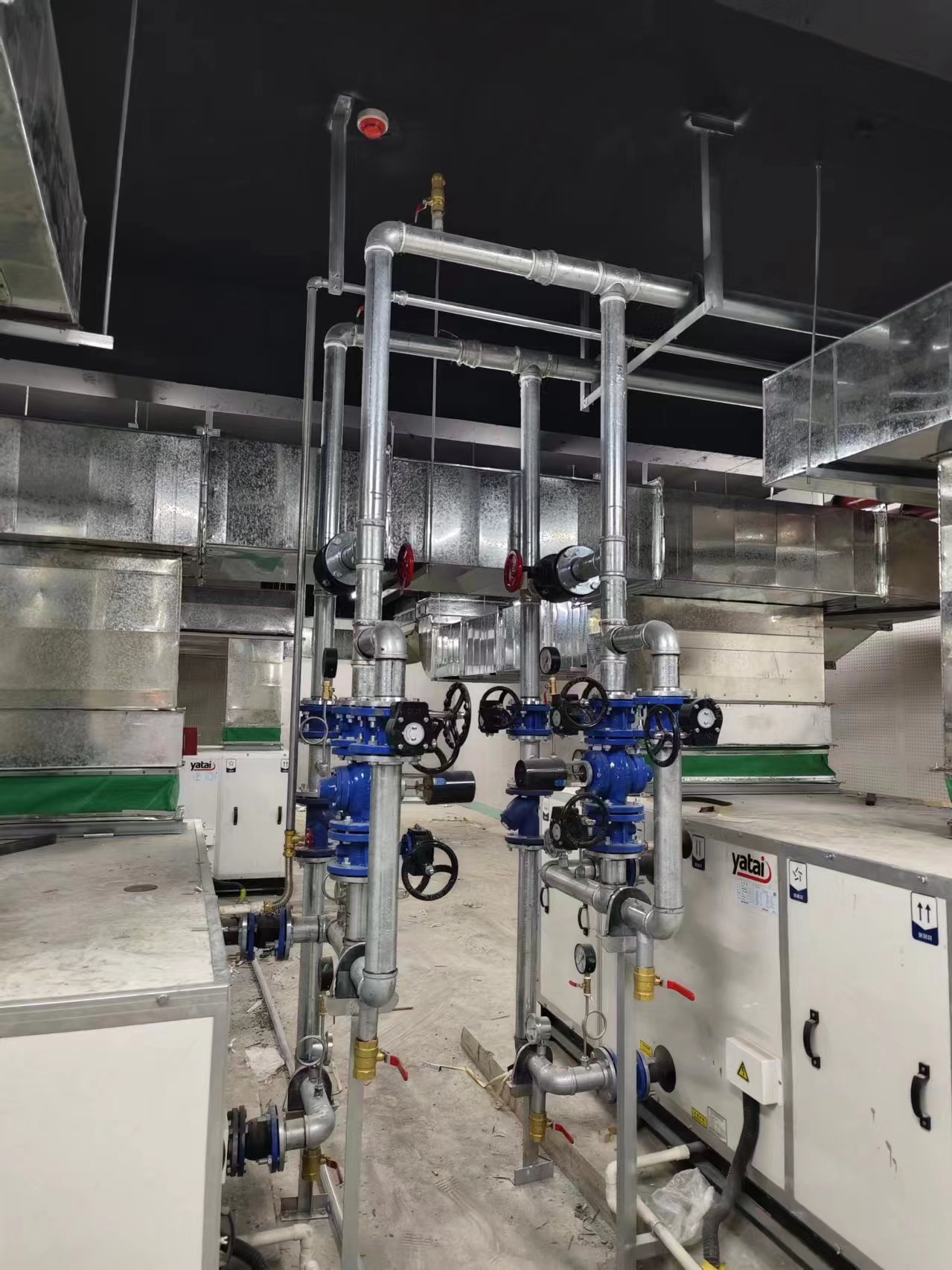 包头人防地下机房的项目